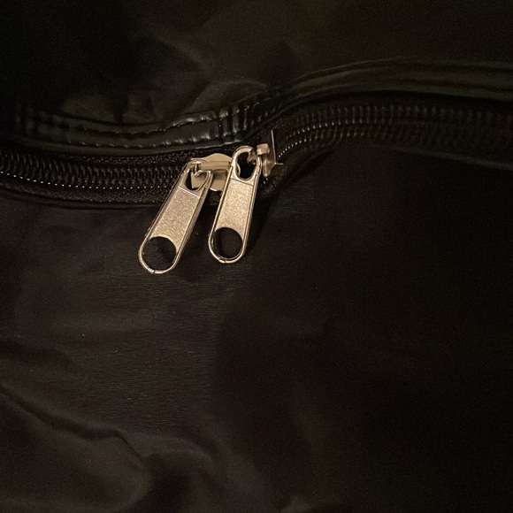 Vintage Urban Attitudes Ladies Black Hobo Purse-Unique Shape-Nylon-17”x 14”x 3” - Picture 4 of 5